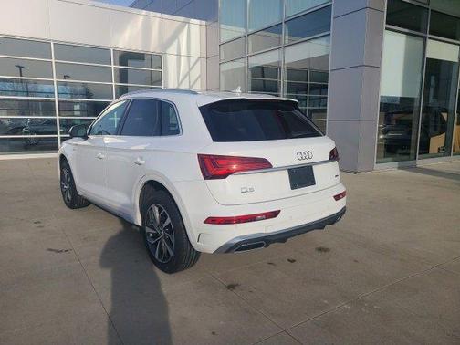 2024 Audi Q5 45 S line Premium Plus