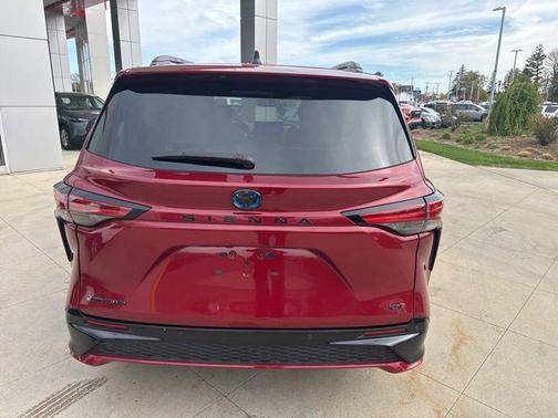 Ruby Flare Pearl 2025 Toyota Sienna XSE 7 Passenger