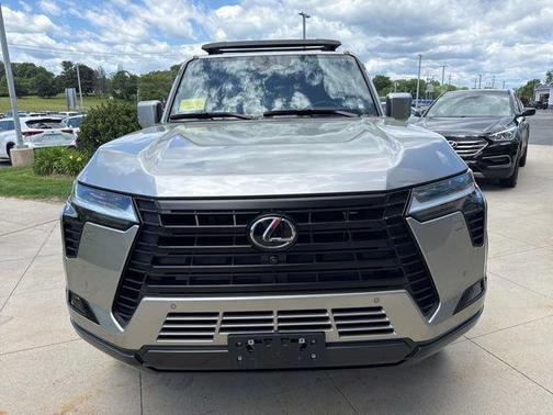 Atomic Silver 2024 Lexus GX 550 Luxury+