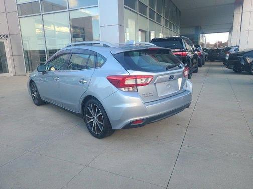2017 Subaru Impreza 2.0i Limited