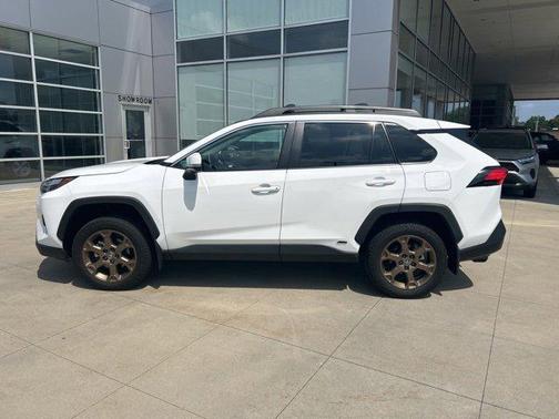2023 Toyota RAV4 Hybrid Woodland Edition