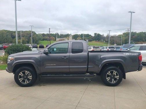 2019 Toyota Tacoma TRD Sport