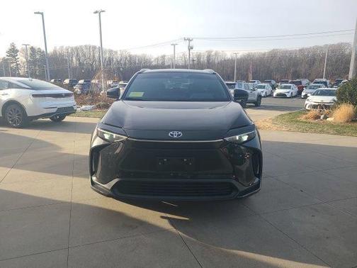 2024 Toyota bZ4X XLE