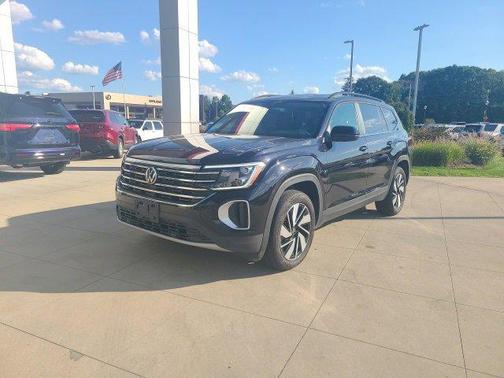 2025 Volkswagen Atlas 2.0T SE w/Technology 4MOTION