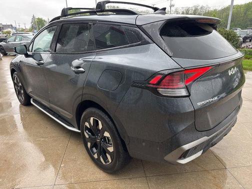 Gravity Gray 2024 Kia Sportage X-Line