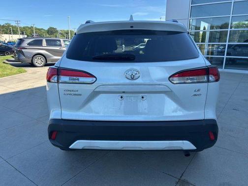 2023 Toyota Corolla Cross LE