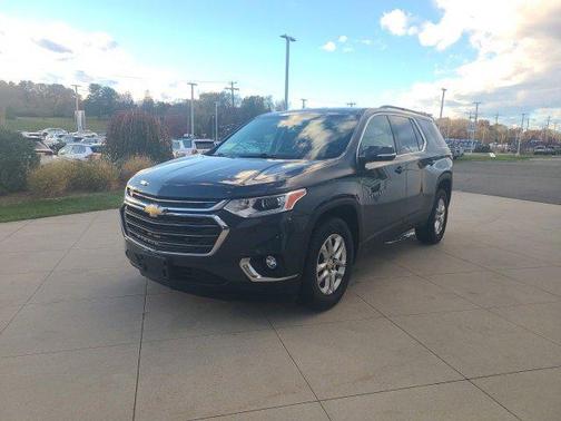 2020 Chevrolet Traverse LT Cloth