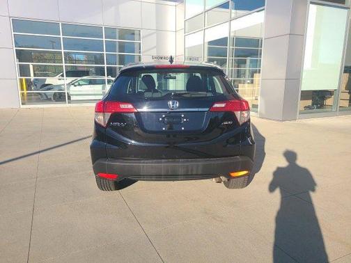 2022 Honda HR-V LX