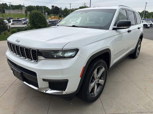 Bright White Clearcoat 2021 Jeep Grand Cherokee L Limited