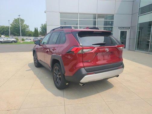 2023 Toyota RAV4 Adventure