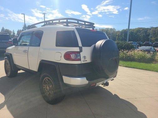 2012 Toyota FJ Cruiser Base
