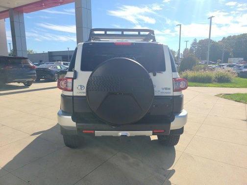 2012 Toyota FJ Cruiser Base