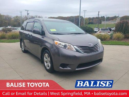 2016 Toyota Sienna LE