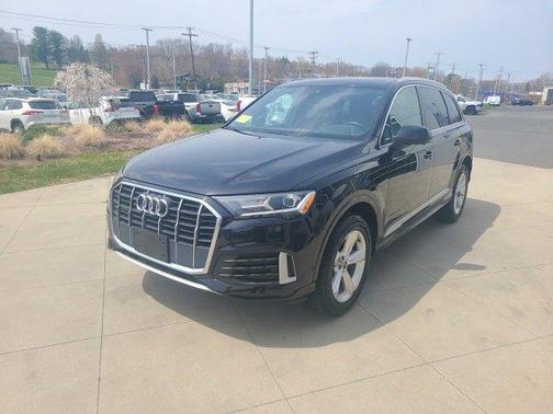 2021 Audi Q7 45 Premium