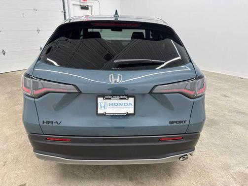 Nordic Forest P 2026 Honda HR-V AWD Sport