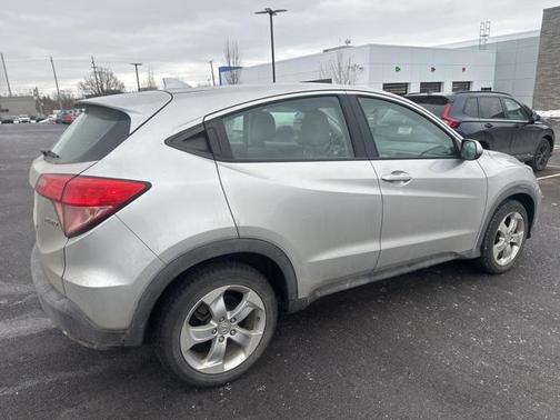 2016 Honda HR-V LX
