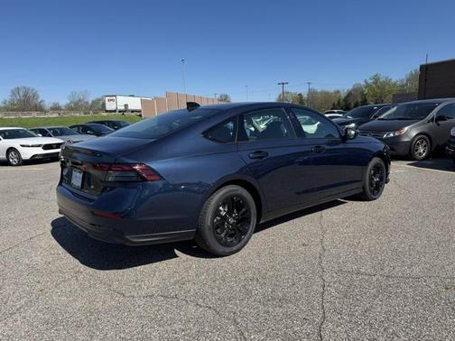 2025 Honda Accord Sport SE 1.5T