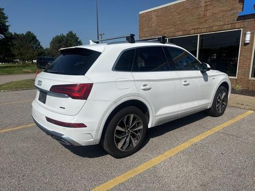2024 Audi Q5 45 S line Premium Plus