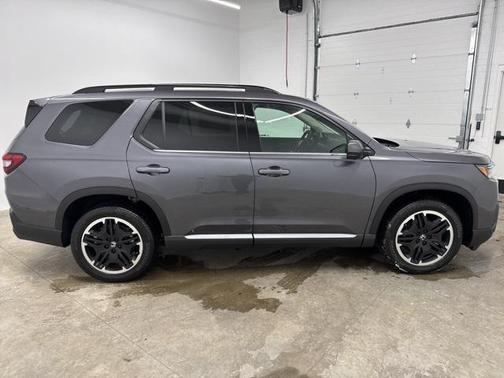 2026 Honda Pilot Touring 8-Passenger