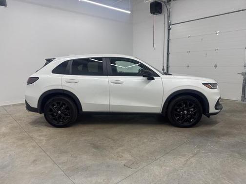 2023 Honda HR-V AWD Sport