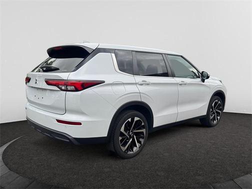2022 Mitsubishi Outlander ES 2.5 S-AWC