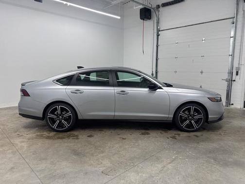 2025 Honda Accord Hybrid Base