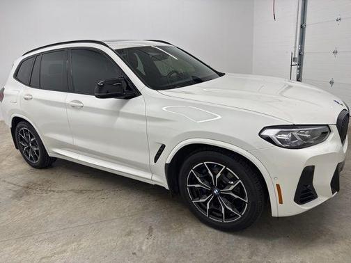 Alpine White 2022 BMW X3 M40i