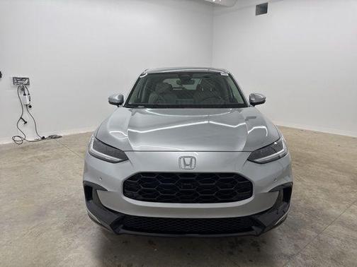 Silver Metallic 2026 Honda HR-V EX-L