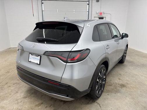 Silver Metallic 2026 Honda HR-V EX-L