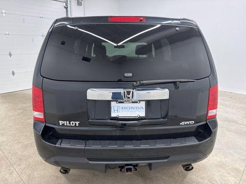 Crystal Black Pearl 2014 Honda Pilot EX-L