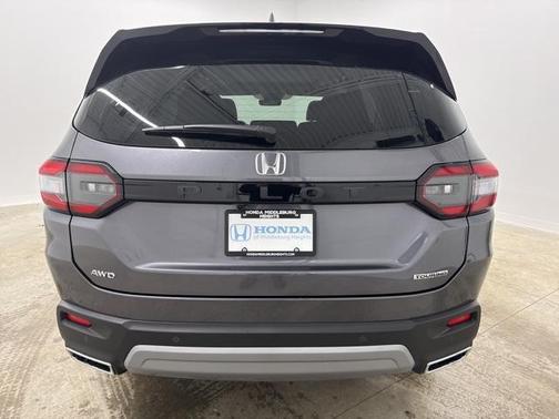 2025 Honda Pilot Touring 8-Passenger