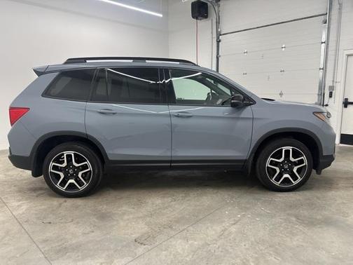 2023 Honda Passport AWD Elite