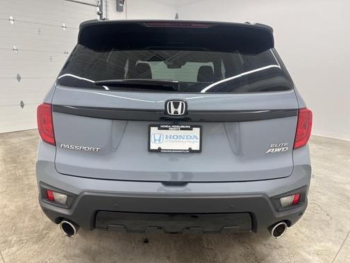 2023 Honda Passport AWD Elite