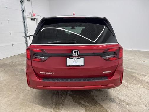 2025 Honda Odyssey Touring