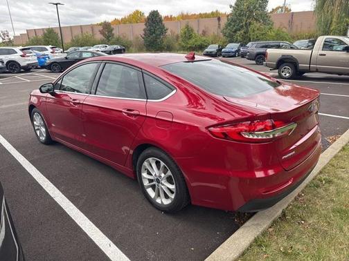 2020 Ford Fusion Hybrid SE