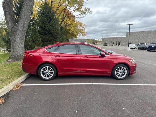 2020 Ford Fusion Hybrid SE