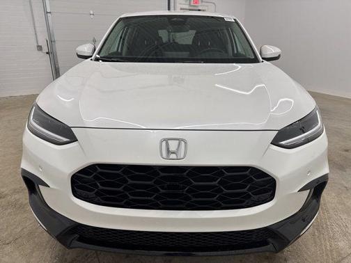 Platinum 2026 Honda HR-V EX-L