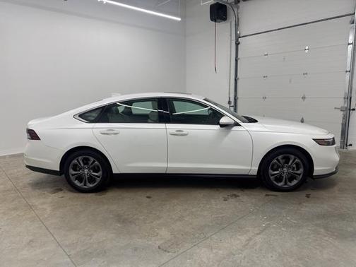 2023 Honda Accord EX 1.5T