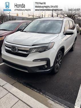 Platinum White Pearl 2021 Honda Pilot Touring 8-Passenger