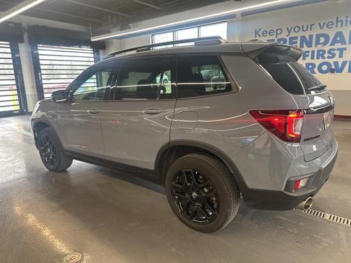 2024 Honda Passport AWD Black