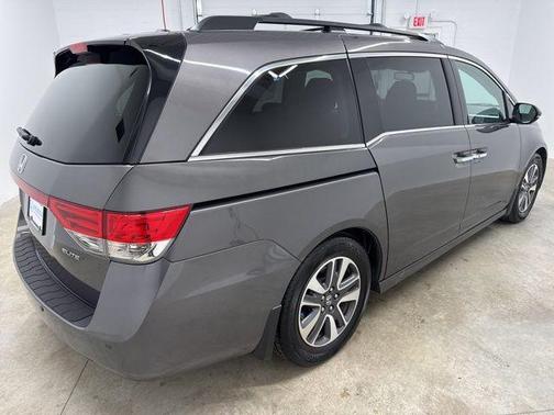 Modern Steel Metallic 2015 Honda Odyssey Touring