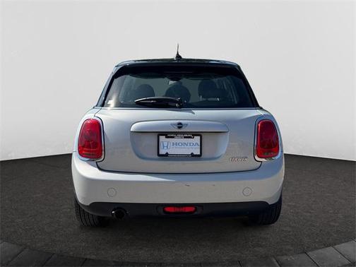 2015 MINI Hardtop Cooper