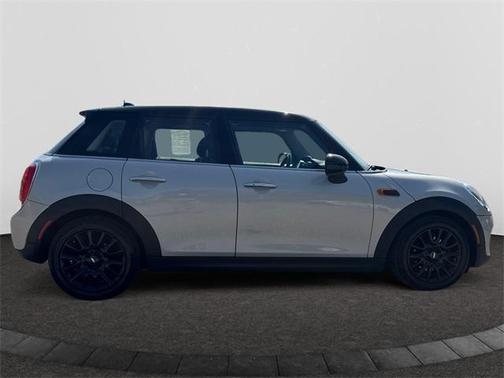 2015 MINI Hardtop Cooper