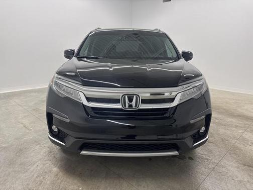 2020 Honda Pilot Touring 8-Passenger