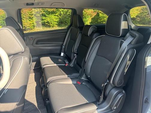 2025 Honda Odyssey Elite