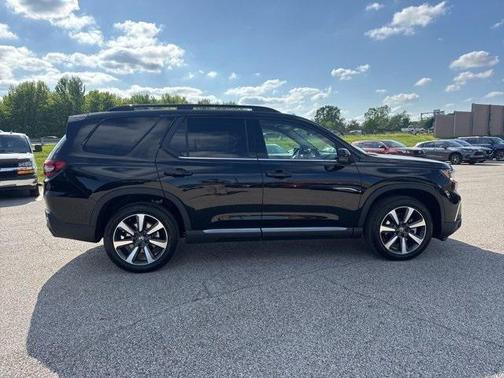 2025 Honda Pilot Elite