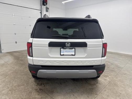 2026 Honda Passport AWD RTL