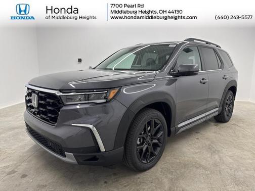 2025 Honda Pilot Touring 8-Passenger