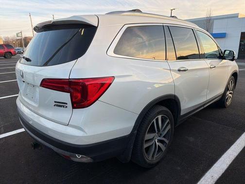 2018 Honda Pilot Touring