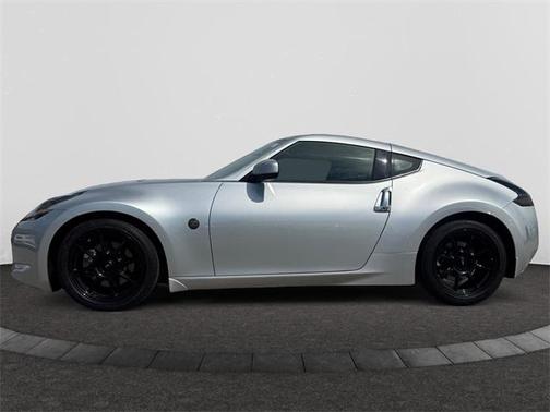 2012 Nissan 370Z Base